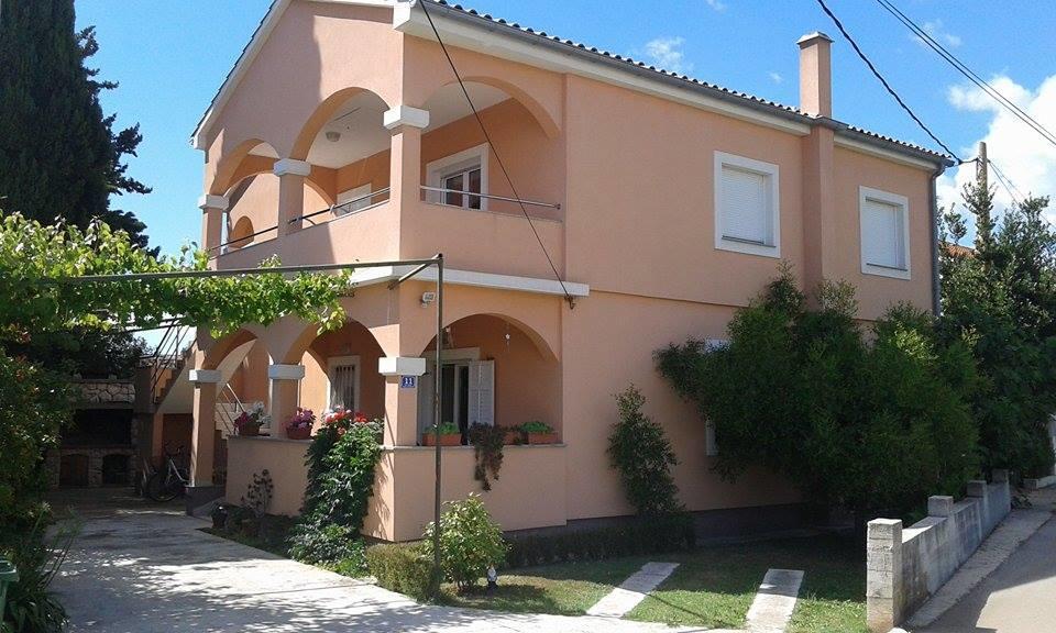 Apartments Lucija Sukošan Екстериор снимка